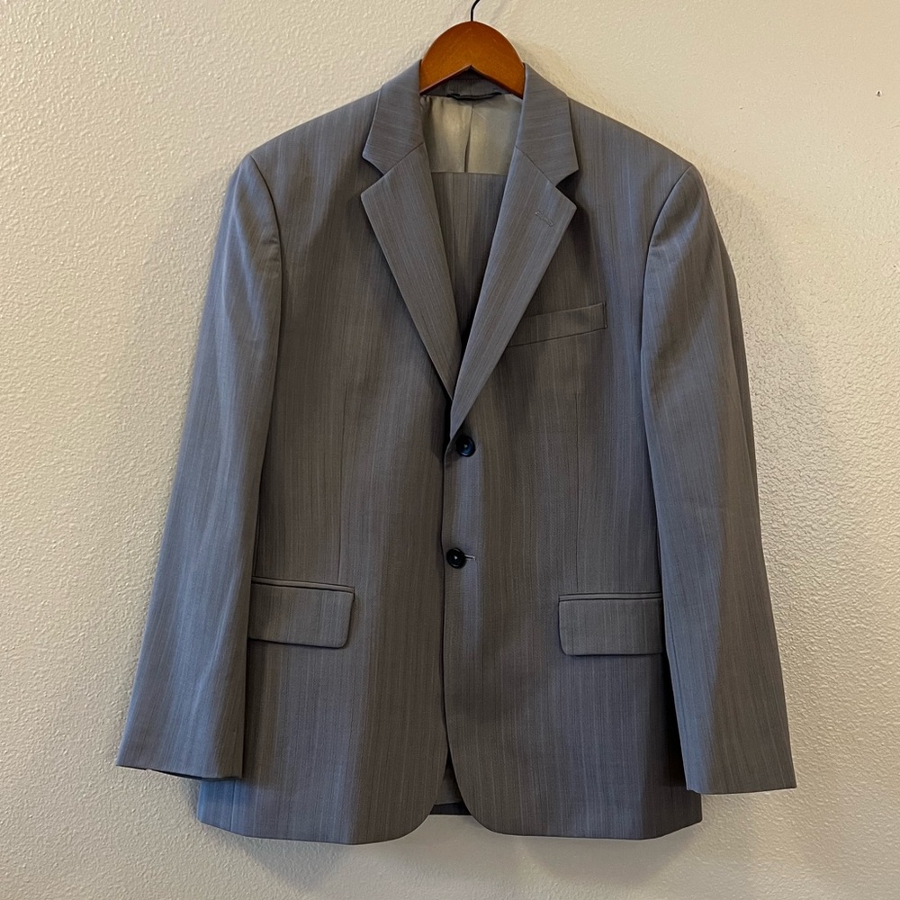 Banana Republic Brown pinstriped 2-Button Suit